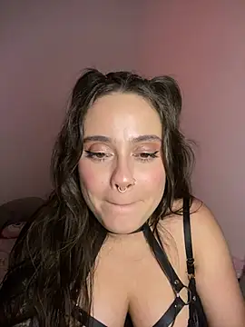 Chat +18 de PutaYasmim ao vivo