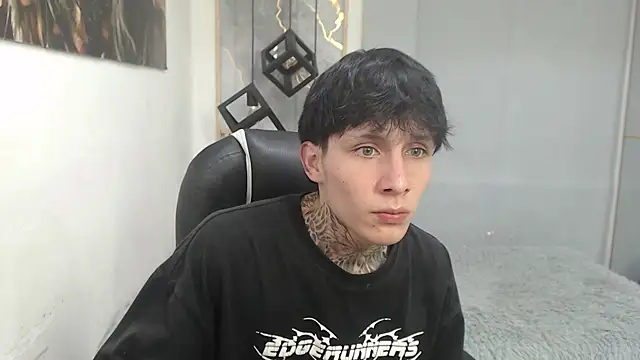 Chat XXX ao vivo de Cry_thereal