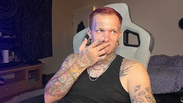 Show modela razor_paul na web-kameri
