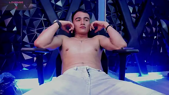 LiamDeeps লাইভ XXX চ্যাট