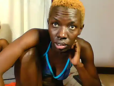 Goldy_petite's Live XXX Chat