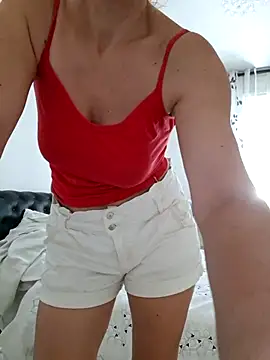 Alaska-perla Adlı Modelin Canlı XXX Sohbeti