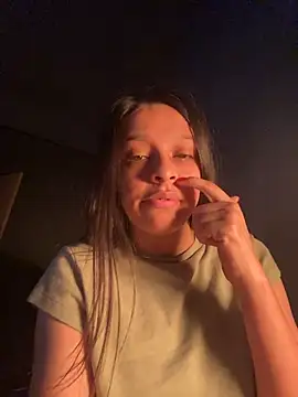 XXX chat uživo modela EverMore_