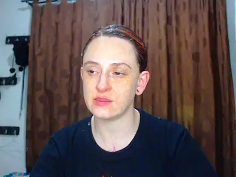 Redhead_incandy live XXX chat