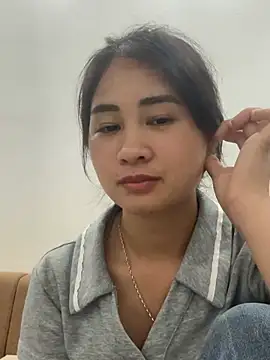 Chat XXX en directo de LittleSun_