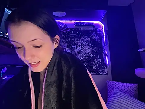 Lilactease 即時 XXX 聊天