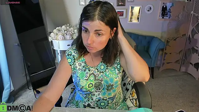 MartaEdams' Live XXX Chat