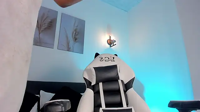 Brianna_bigboobs Live XXX-chat