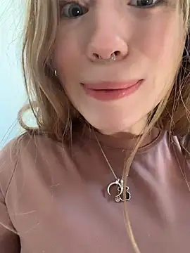 _NotYourSlut_ Live XXX-Chat