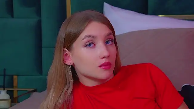 StacyEvances live XXX chat