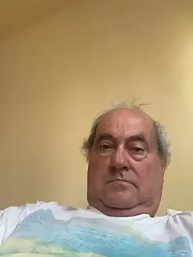 csikar Live XXX-Chat