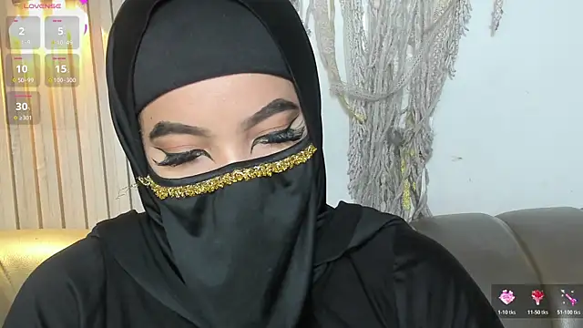 lili_starxoxo Adlı Modelin Canlı XXX Sohbeti