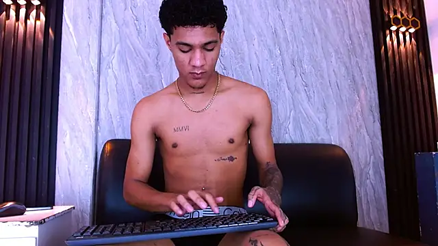 Chatroom XXX en direct de _Thiago12