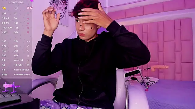 Chat +18 de cherub_ ao vivo