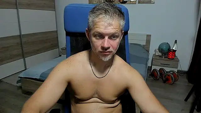 RobbyShawz's Webcam Show