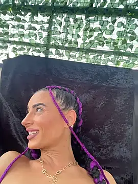 FeetVibe's Live XXX Chat