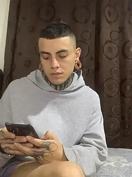 _valentinoooo Live XXX-chat