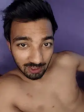 Show modela ItsPlayboy031 na web-kameri