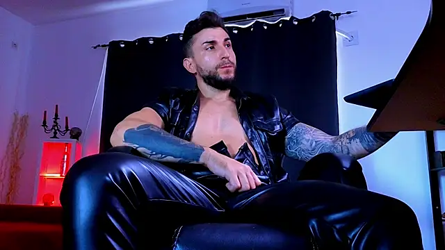 MightyAaron66 Chat XXX in diretta