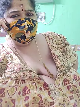 Chat +18 de Tamil-mayasri ao vivo