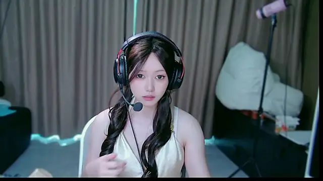 xiaomao-2026's Live XXX Chat