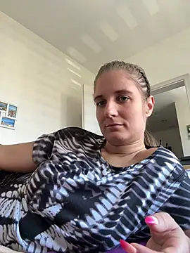 jennifer11772 Live XXX-chat