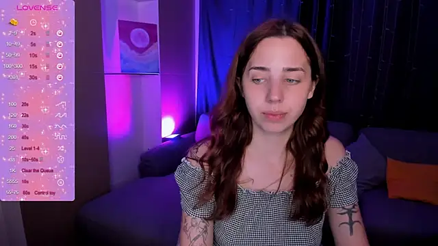 Chatroom XXX en direct de CharliGrace_