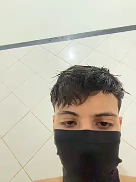 Chat XXX en directo de The_moroccan_monster