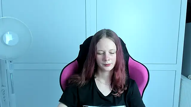 Skylar_spring Chat XXX in diretta