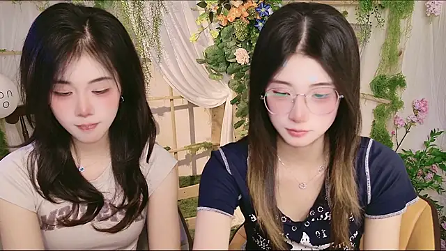 GuLuGroup live XXX chat