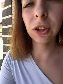 XXX chat uživo modela LynaFrost