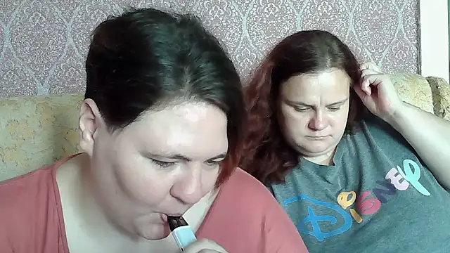 Živý XXX chat MilaXHelen
