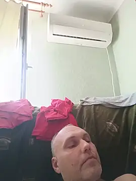 Exited_Smoker – Naživo XXX chat