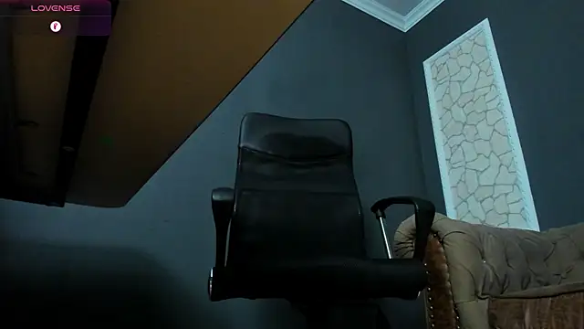 XXX chat uživo modela BrianHunts