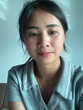 XXX chat uživo modela LittleSun_