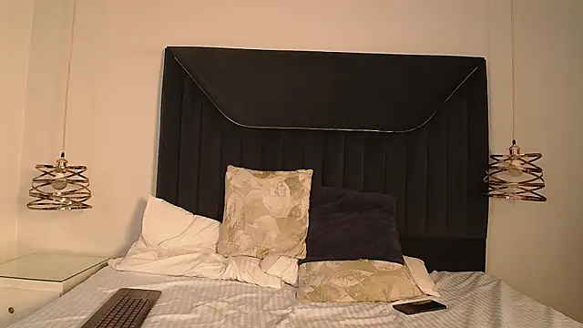 LeoDrake_ Live XXX Chat