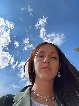XXX chat uživo modela DollyTall