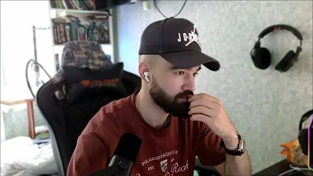 _Serious_Mann Live XXX chat