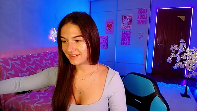 luna_lust_212's Live XXX Chat