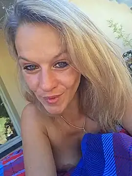 Couple-Kiwii-Orchidee-Boy webcam show