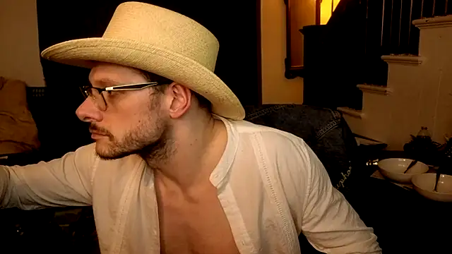 MasterDaddyCool's Live XXX Chat