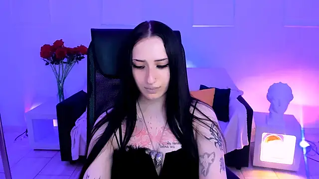 MonicaLowesn Live XXX chat