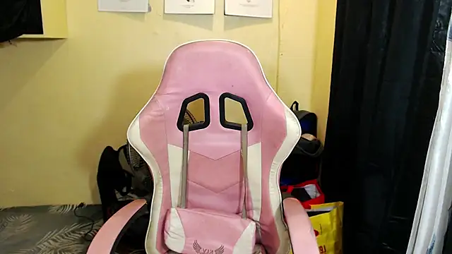 Dayana_Selfsucker 现场XXX聊天