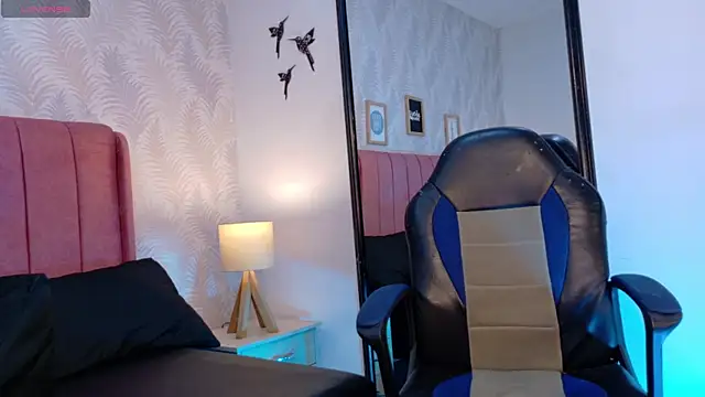 Chat XXX Live KarolFoxxi__