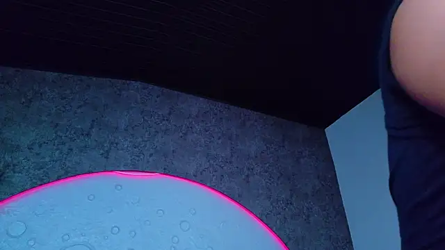 دردشة ReinaChloe الجنسية المباشرة
