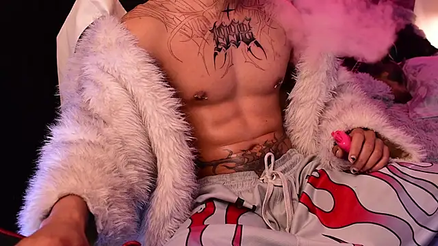 แชท XXX สดของ DemonKush--