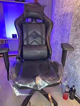 Chat +18 de saracaball_ ao vivo