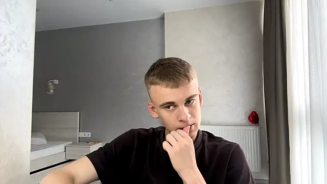 Онлайн чат XXX SoloFury