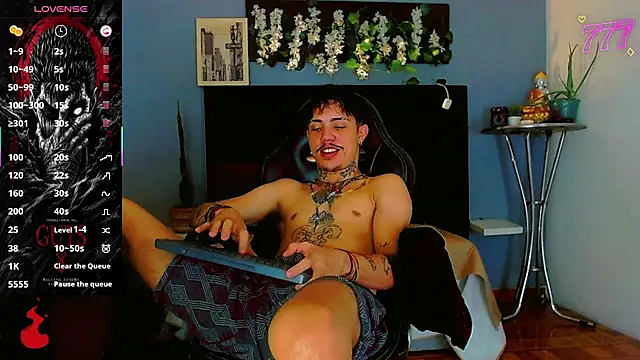 HannibalLestern Live XXX chat