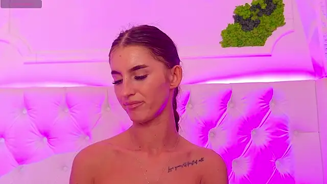 Chat XXX en directo de ElisaCharm